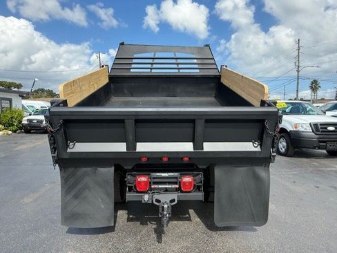 Used 2001 Ford F350 XL image 7