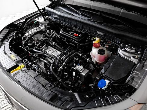 Used 2023 Mercedes-Benz EQB 250+ image 51