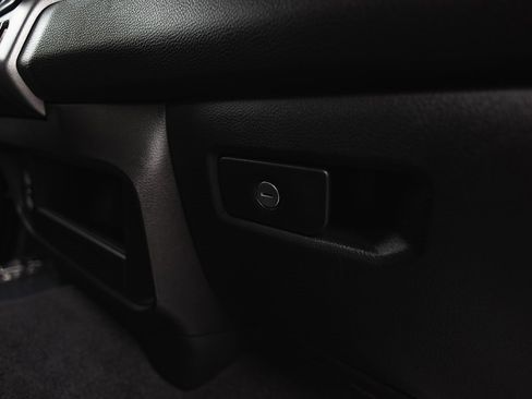 Used 2024 RAM 2500 Big Horn image 38