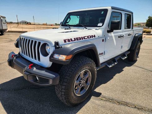 Used 2021 Jeep Gladiator Rubicon AWD/4WD image 3