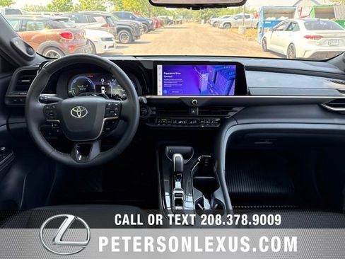 Used 2025 Toyota Crown Signia w/ Advanced Technology Package AWD/4WD image 16