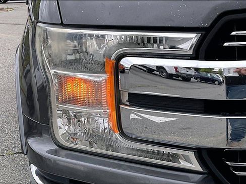 Used 2019 Ford F150 Lariat w/ Max Trailer Tow Package AWD/4WD image 30