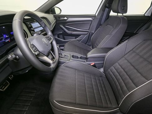 Used 2023 Volkswagen Jetta Sport image 42