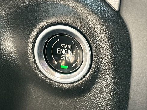 Used 2020 GMC Sierra 2500 SLT w/ SLT Premium Plus Package image 34