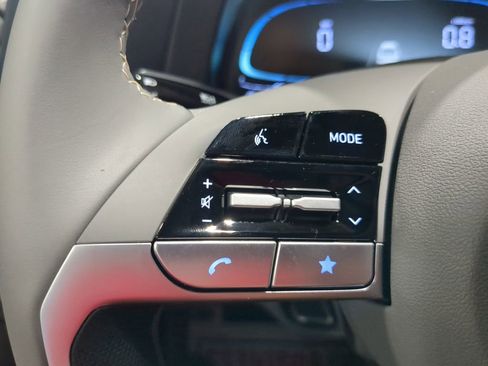 New 2025 Hyundai Elantra Sport image 32