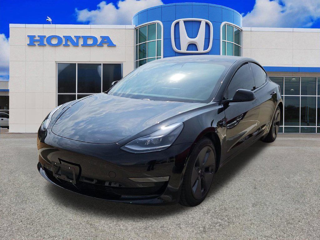 Used 2021 Tesla Model 3 Standard Range Plus RWD image 8