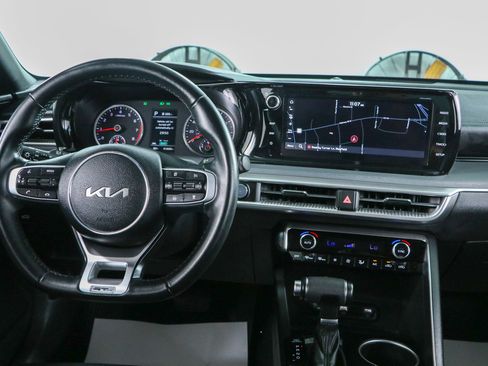 Used 2024 Kia K5 GT-Line w/ GT-Line Premium Package FWD image 17