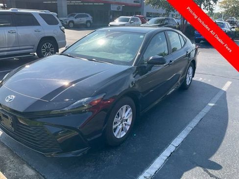 Used 2026 Toyota Camry LE w/ Convenience Package FWD image 10