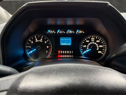Used 2017 Ford F150 XLT AWD/4WD image 27