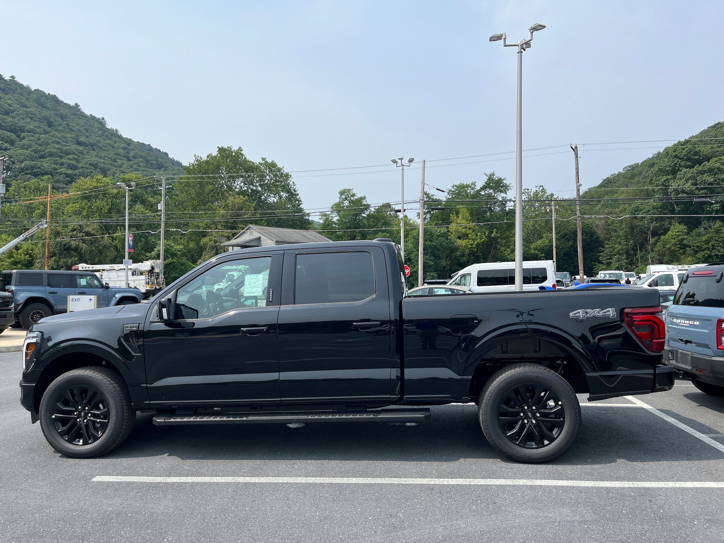 New 2026 Ford F150 Lariat w/ Equipment Group 502A High AWD/4WD image 7