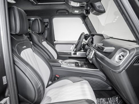 Used 2025 Mercedes-Benz G 63 AMG 4MATIC image 28