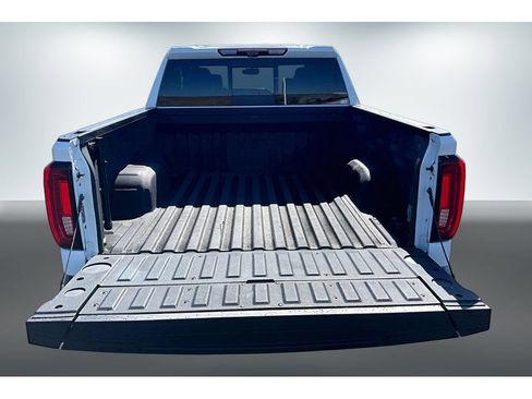 Used 2022 GMC Sierra 1500 AT4 AWD/4WD image 7