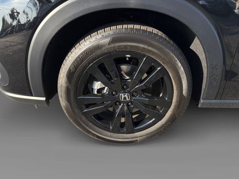 Certified 2026 Honda HR-V Sport image 9