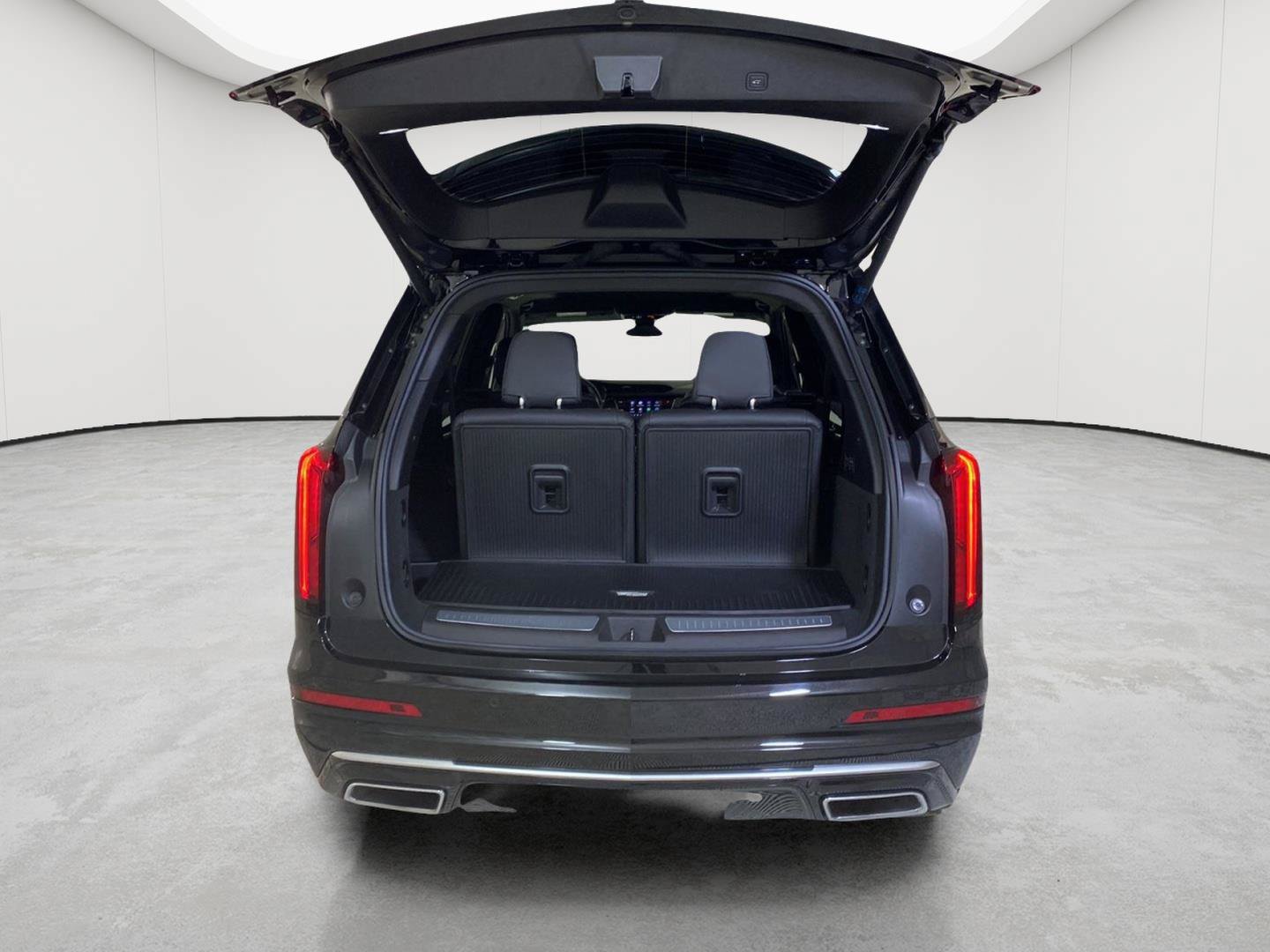 Certified 2024 Cadillac XT6 Premium Luxury w/ LPO, Floor Liner Package AWD/4WD image 8