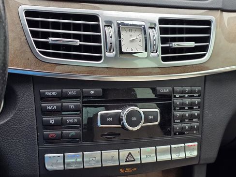 Used 2014 Mercedes-Benz E 350 Sedan w/ Premium 1 Package image 17