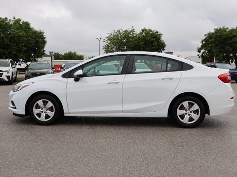 Used 2016 Chevrolet Cruze LS FWD image 8