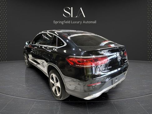 Used 2022 Mercedes-Benz GLC 300 4MATIC Coupe image 8
