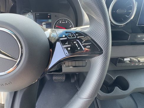 New 2025 Mercedes-Benz Sprinter 2500 image 29