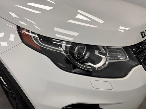 Used 2018 Land Rover Discovery Sport HSE image 9