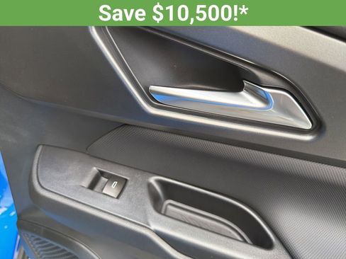 New 2026 Chevrolet Equinox EV LT image 33