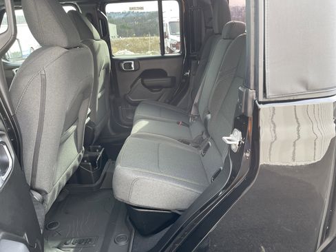 New 2026 Jeep Gladiator Willys image 13