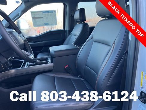 New 2026 Ford F250 Lariat w/ Black Appearance Package image 8