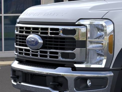 New 2026 Ford F550 4x4 Regular Cab Super Duty image 15