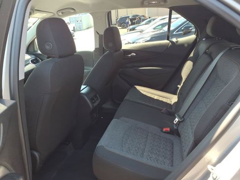 Used 2024 Chevrolet Equinox LT FWD image 15