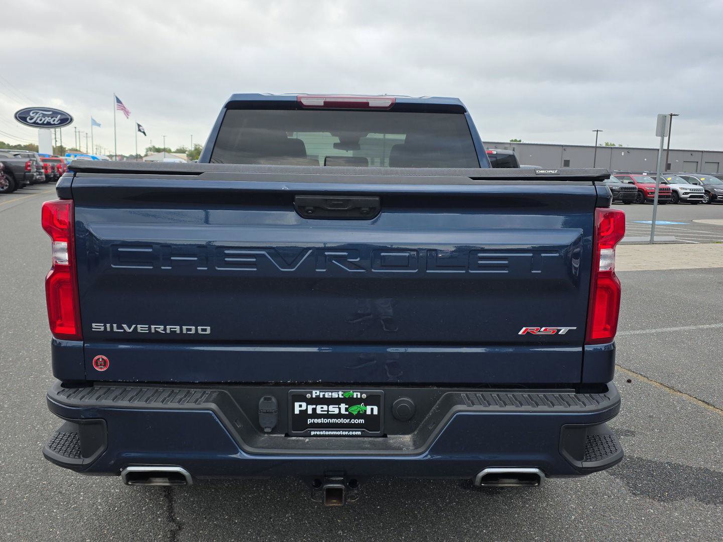 Used 2022 Chevrolet Silverado 1500 RST AWD/4WD image 7