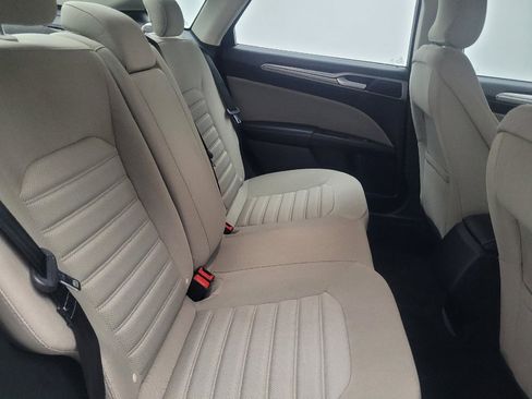 Used 2018 Ford Fusion S image 19