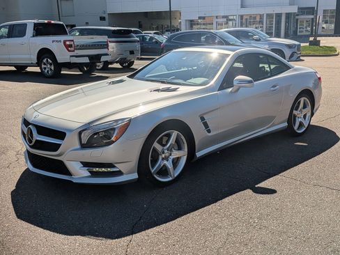 Used 2013 Mercedes-Benz SL 550 image 7