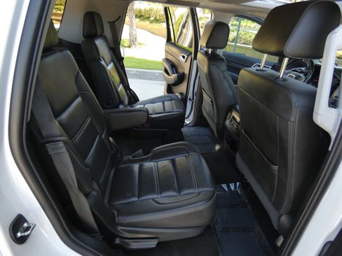 Used 2018 GMC Yukon Denali w/ Denali Ultimate Package image 42