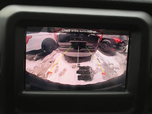 Used 2021 Jeep Wrangler Unlimited Sport image 25