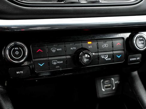 Used 2022 Jeep Compass High Altitude image 26