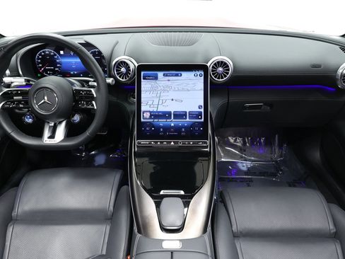 Used 2023 Mercedes-Benz SL 43 AMG w/ Driver Assistance Package image 43