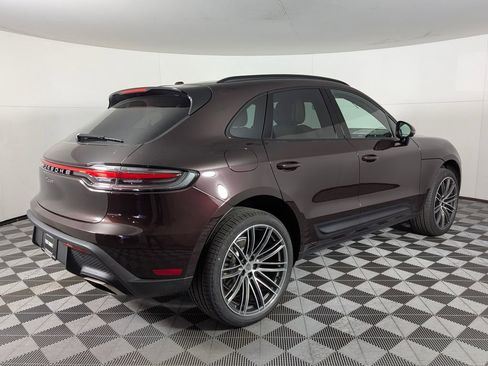 New 2026 Porsche Macan image 7