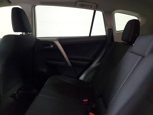 Used 2017 Toyota RAV4 XLE FWD image 12