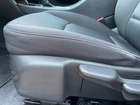 Used 2021 Chevrolet Malibu LS FWD image 10
