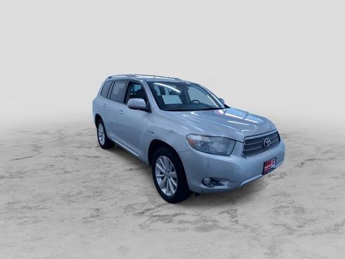 Used 2010 Toyota Highlander Limited AWD/4WD image 3