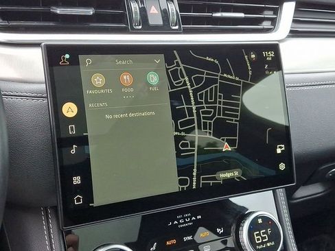 Used 2024 Jaguar F-PACE R-Dynamic S AWD/4WD image 19