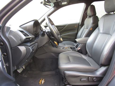 Used 2022 Subaru Forester Wilderness w/ Wilderness Package AWD/4WD image 11
