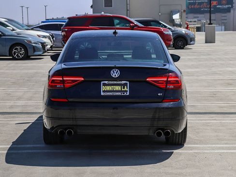 Used 2018 Volkswagen Passat 3.6 image 5