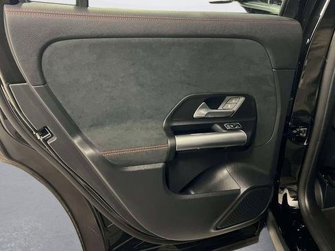 Certified 2023 Mercedes-Benz GLA 250 4MATIC image 11