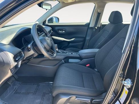 Used 2025 Honda HR-V LX image 9