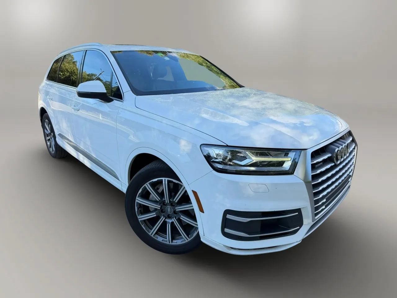 Used 2019 Audi Q7 2.0T Premium AWD/4WD image 12