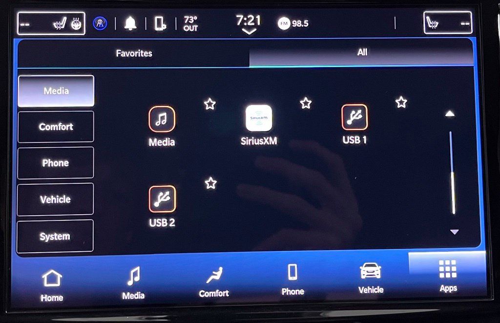 Used 2024 Chrysler Pacifica Touring-L FWD image 37