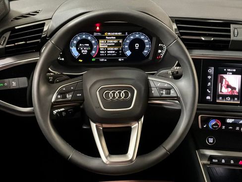 Used 2025 Audi Q3 2.0T Premium w/ Convenience Package image 14