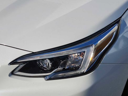 Used 2021 Subaru Legacy Limited AWD/4WD image 9