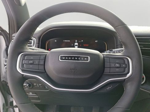 Used 2024 Jeep Wagoneer 4WD w/ Premium Group I image 21