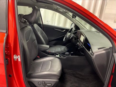 Used 2023 Kia Niro Wave w/ Wave Preserve Package image 11